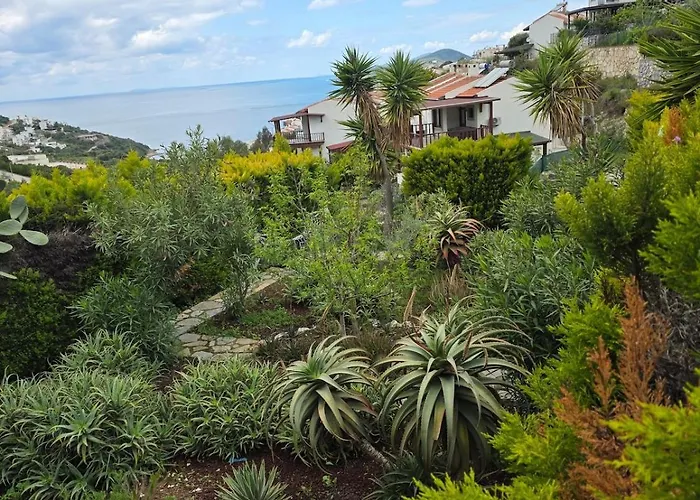 Villa Sevinc Akasya Luxury *