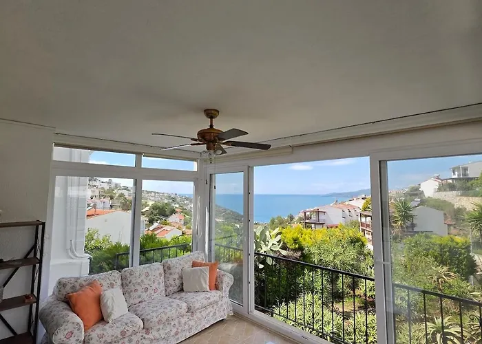 Sevinc Akasya Luxury Willa