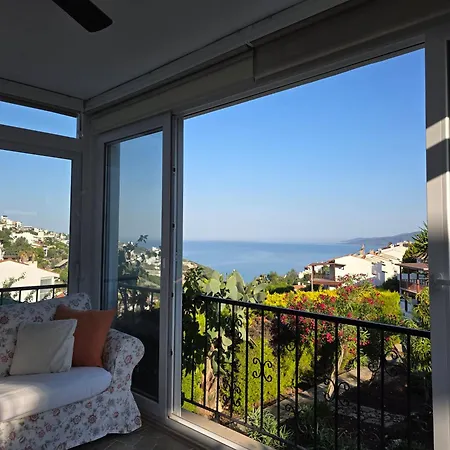 Villa Sevinc Akasya Luxury *