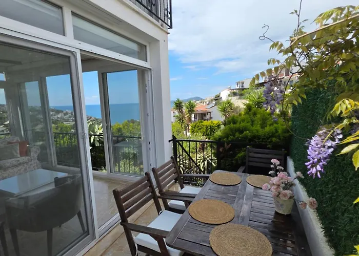 Vila Sevinc Akasya Luxury *