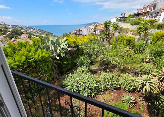 Sevinc Akasya Luxury Vila *